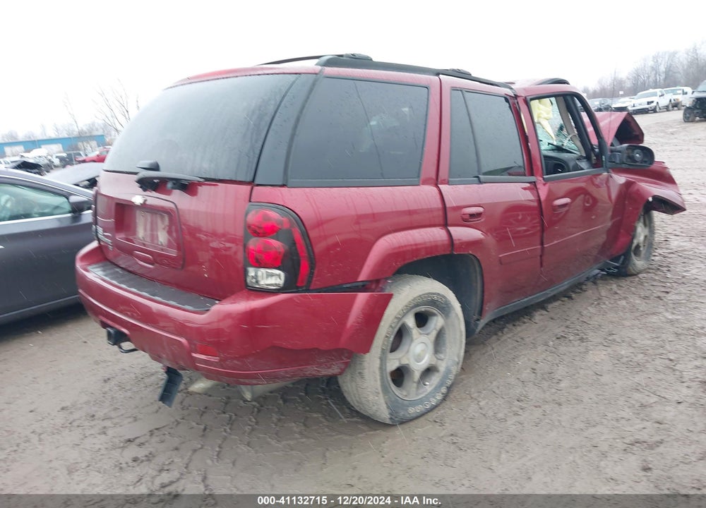 2008 CHEVROLET TRAILBLAZER LT VIN: 1GNDT13S782130568