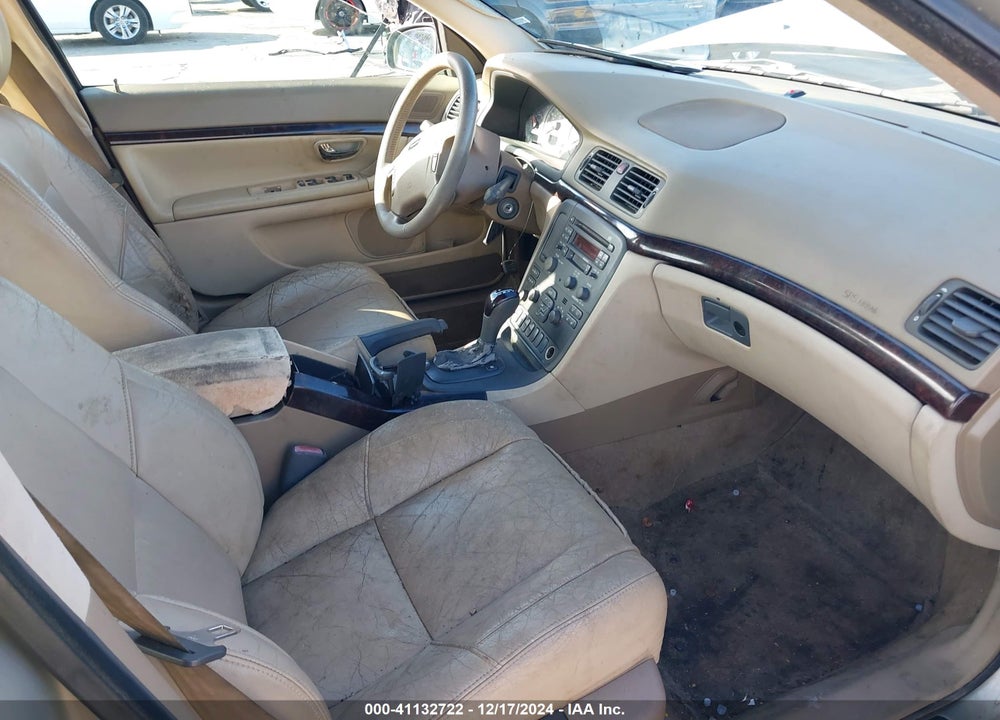 2001 VOLVO S80 T6 VIN: YV1TS90D611164664
