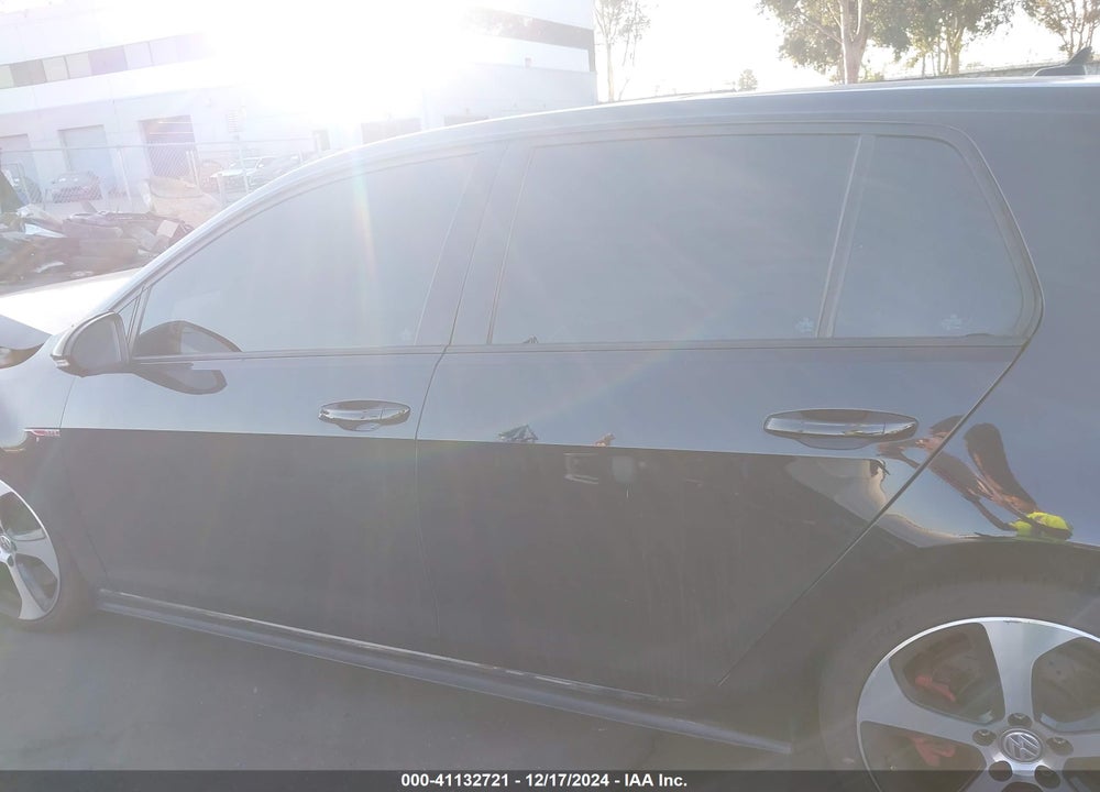 2017 VOLKSWAGEN GOLF GTI AUTOBAHN 4-DOOR/S 4-DOOR/SE 4-DOOR/SPORT 4-DOOR VIN: 3VW447AU2HM035757