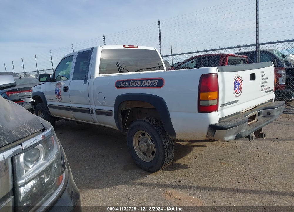 2002 CHEVROLET SILVERADO 2500HD LS VIN: 1GCHC29UX2E263257