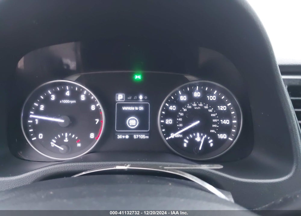 2017 HYUNDAI ELANTRA VIN: KMHD84LF0HU195244