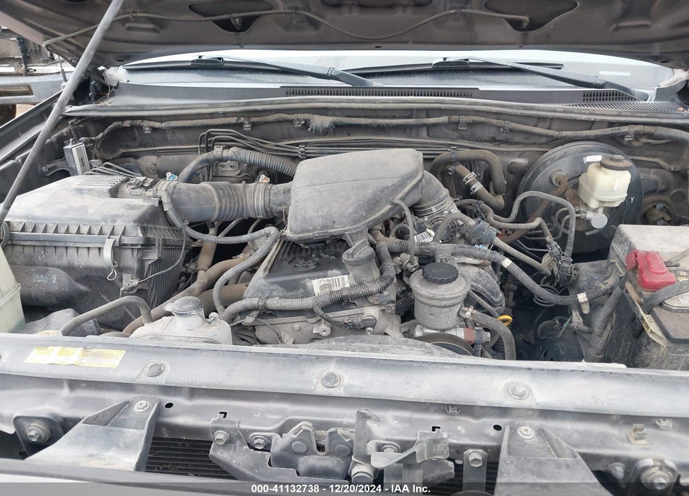 2015 TOYOTA TACOMA VIN: 5TFTX4GN0FX050947