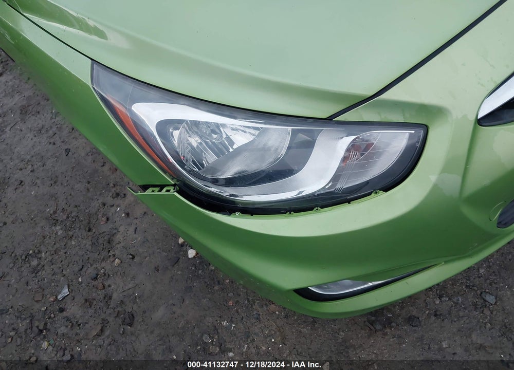 2013 HYUNDAI ACCENT SE VIN: KMHCU5AE5DU104938