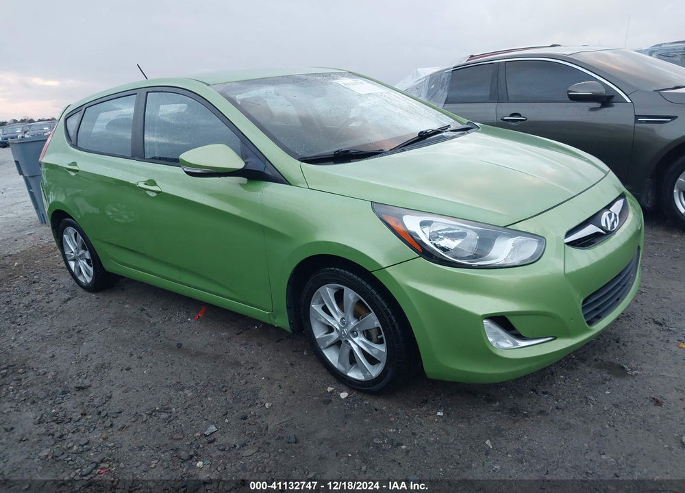 2013 HYUNDAI ACCENT SE VIN: KMHCU5AE5DU104938