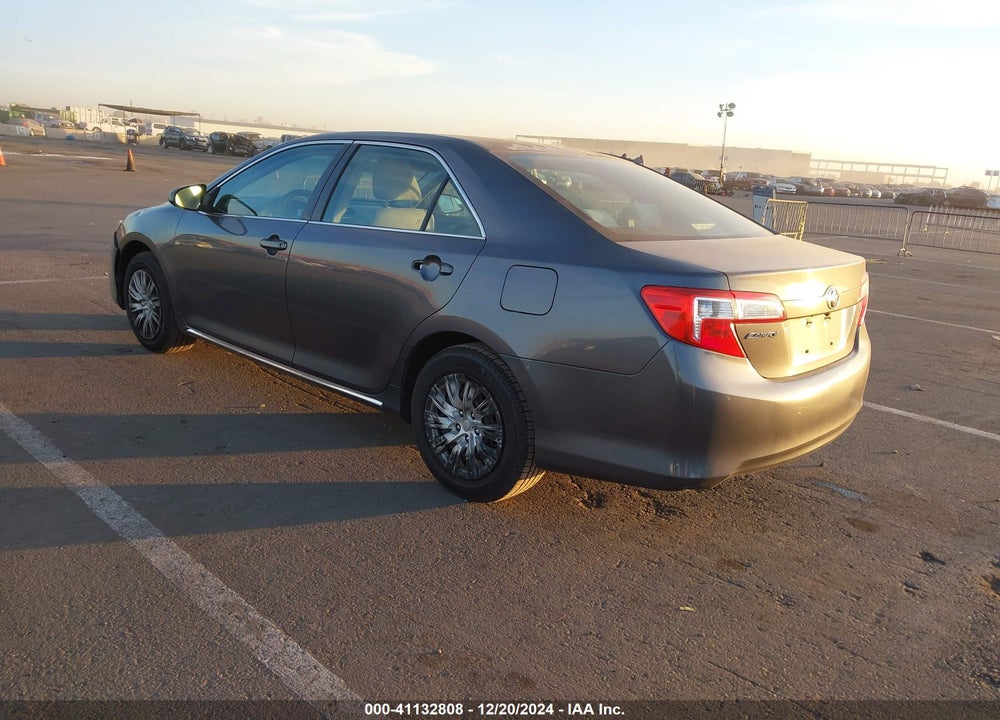2013 TOYOTA CAMRY LE VIN: 4T1BF1FK5DU238944