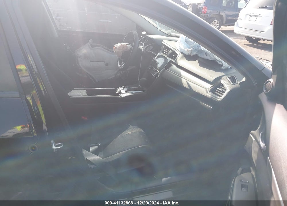 2018 HONDA CIVIC VIN: 2HGFC2F78JH528143