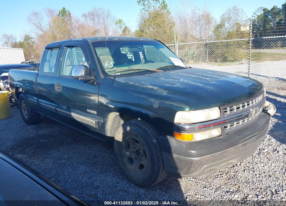 2002 CHEVROLET SILVERADO 1500 LS VIN: 2GCEC19V221270579