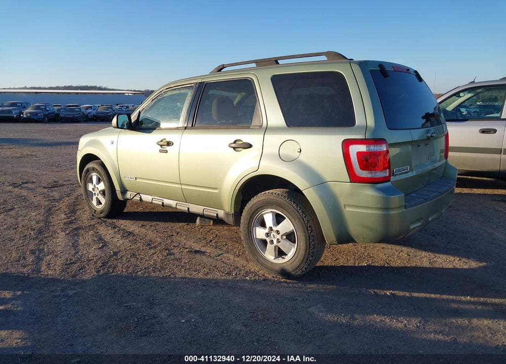 2008 FORD ESCAPE XLT VIN: 1FMCU031X8KC72086