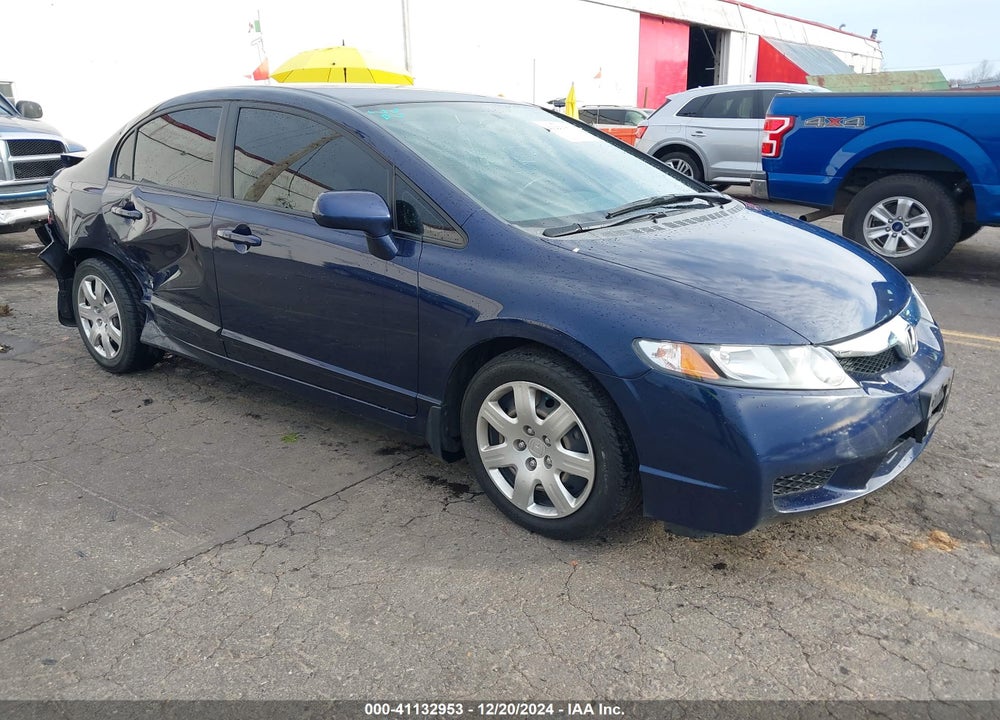 2010 HONDA CIVIC LX VIN: 19XFA1F5XAE017283
