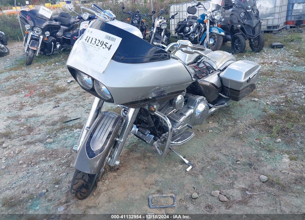 2009 HARLEY-DAVIDSON FLTRSE3 VIN: 1HD1PV8179Y957751