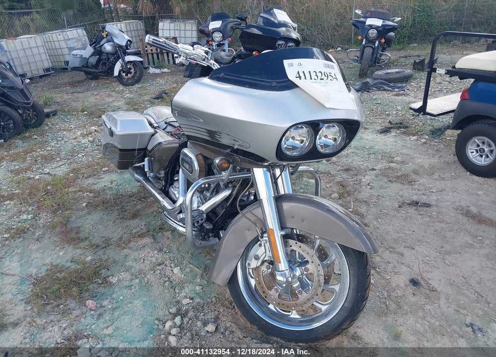 2009 HARLEY-DAVIDSON FLTRSE3 VIN: 1HD1PV8179Y957751
