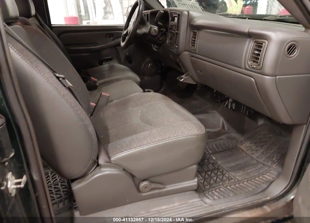 2006 CHEVROLET SILVERADO 1500 WORK TRUCK VIN: 1GCEC19X76Z244123