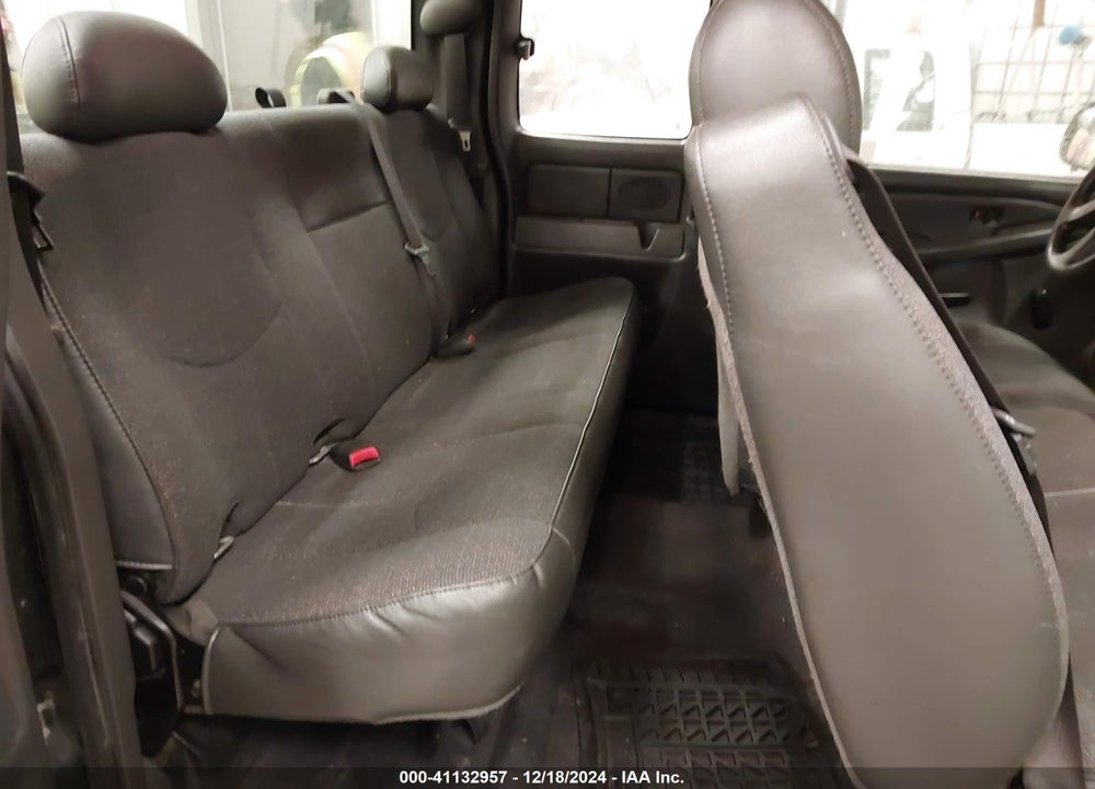 2006 CHEVROLET SILVERADO 1500 WORK TRUCK VIN: 1GCEC19X76Z244123
