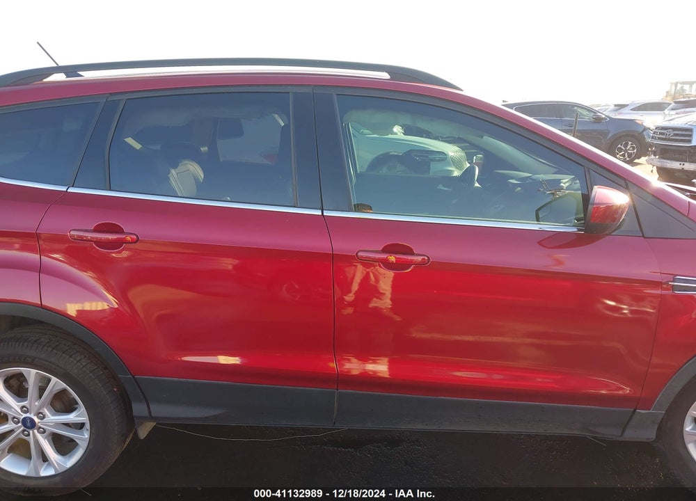 2018 FORD ESCAPE SEL VIN: 1FMCU0HD2JUA35055