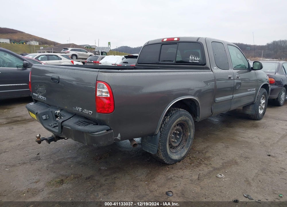 2006 TOYOTA TUNDRA SR5 V8 VIN: 5TBBT44166S475192