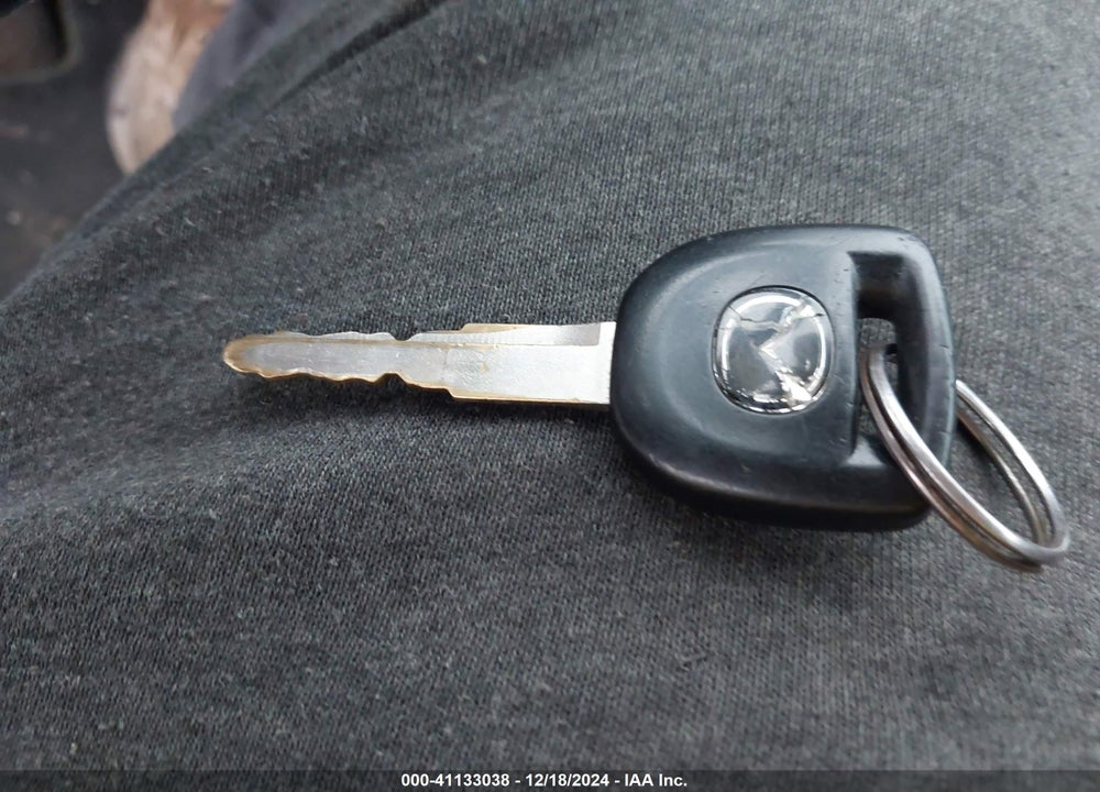 2010 MAZDA 3 S SPORT VIN: JM1BL1S52A1262113