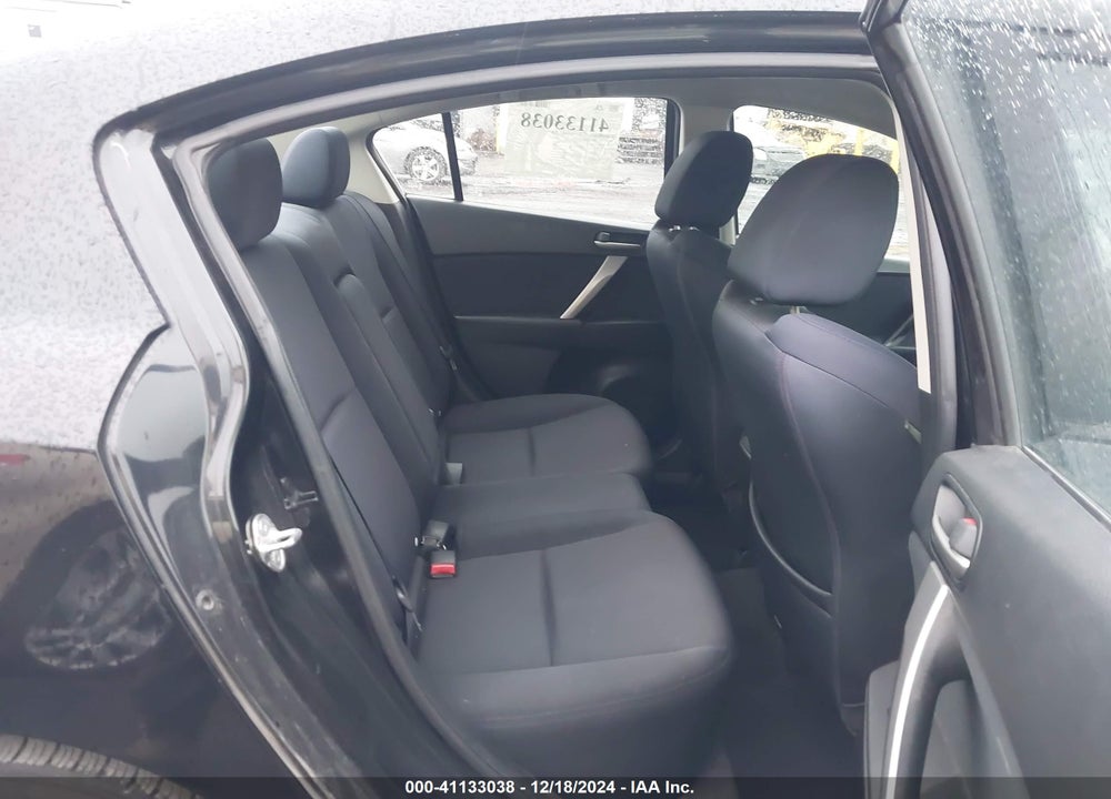 2010 MAZDA 3 S SPORT VIN: JM1BL1S52A1262113