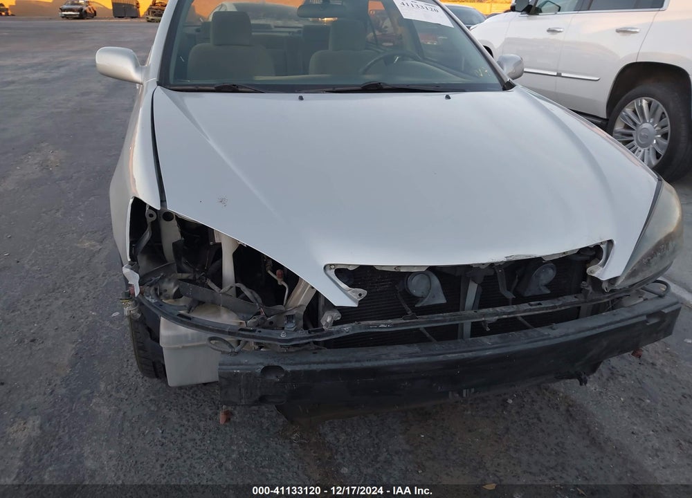 2004 TOYOTA CAMRY LE V6 VIN: 4T1BF32K94U573710