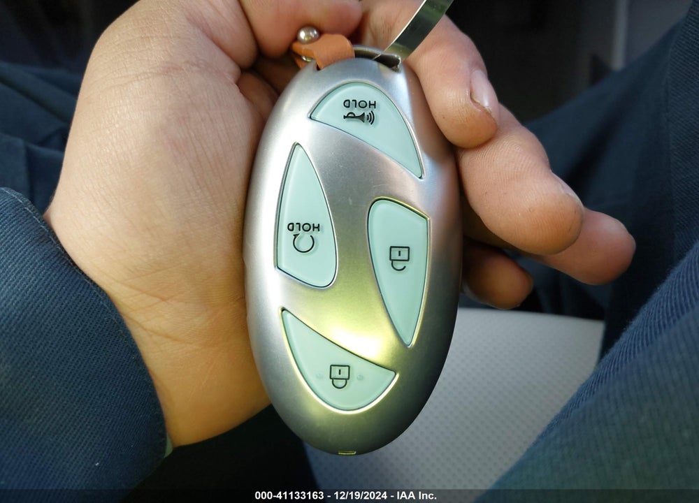 2023 HYUNDAI IONIQ 6 SEL VIN: KMHM34AC1PA037860