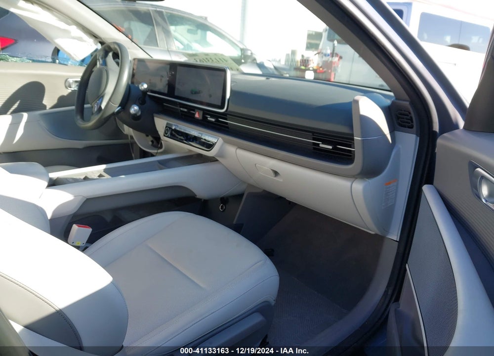 2023 HYUNDAI IONIQ 6 SEL VIN: KMHM34AC1PA037860