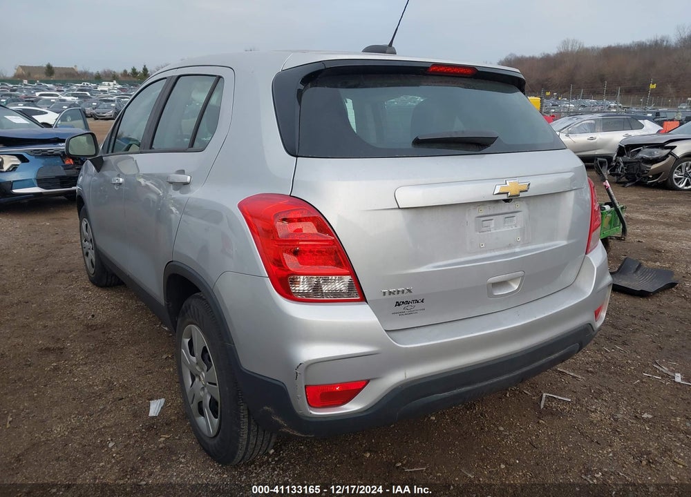 2018 CHEVROLET TRAX LS VIN: 3GNCJKSB7JL376145
