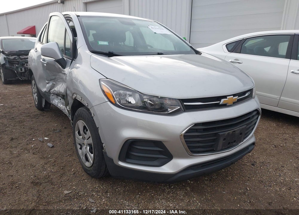 2018 CHEVROLET TRAX LS VIN: 3GNCJKSB7JL376145