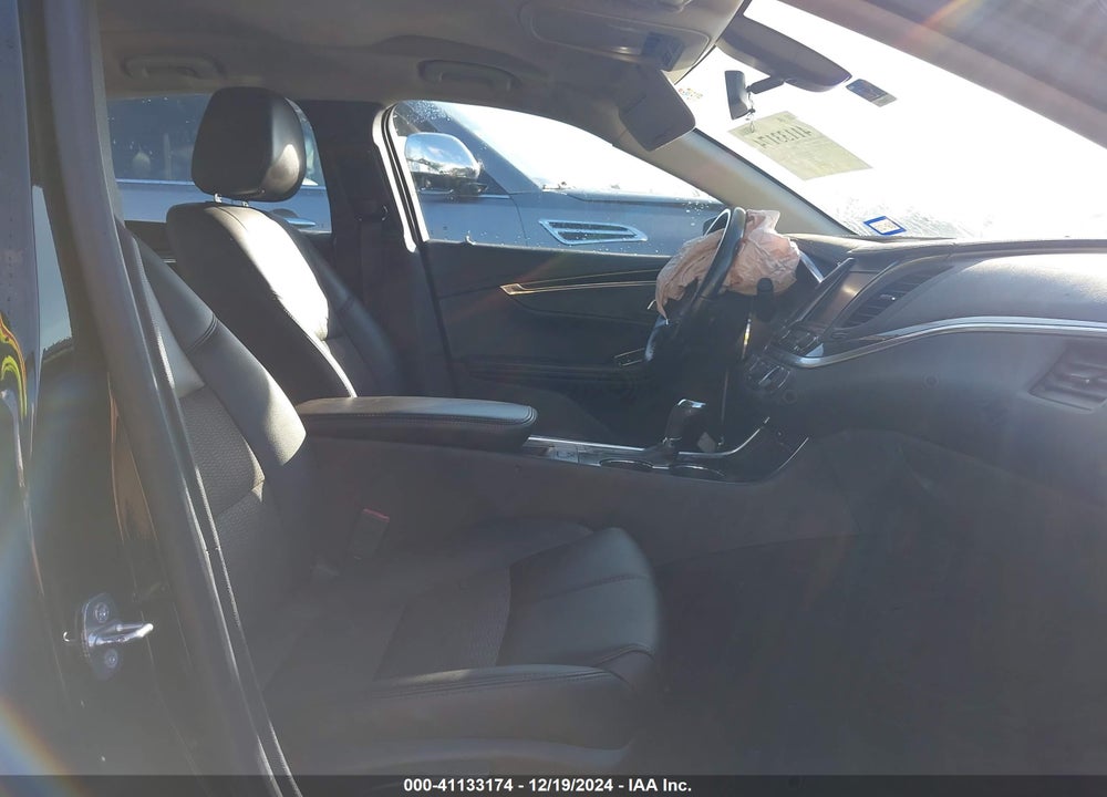 2018 CHEVROLET IMPALA 1LT VIN: 2G1105S37J9142581