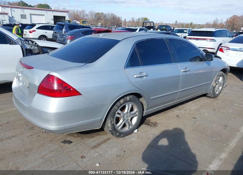 2007 HONDA ACCORD 2.4 EX VIN: 1HGCM56787A180949