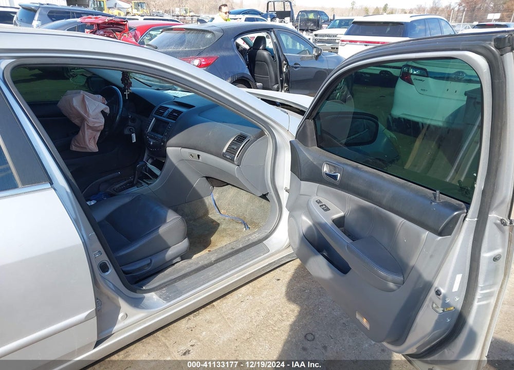 2007 HONDA ACCORD 2.4 EX VIN: 1HGCM56787A180949