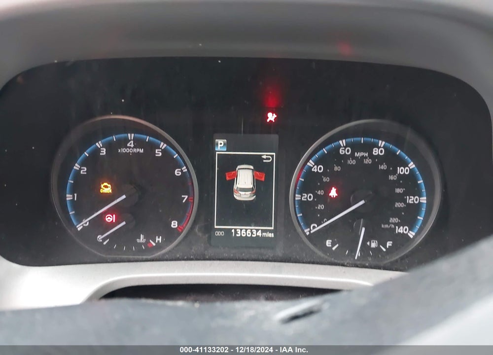 2017 TOYOTA RAV4 XLE VIN: 2T3RFREV5HW662128