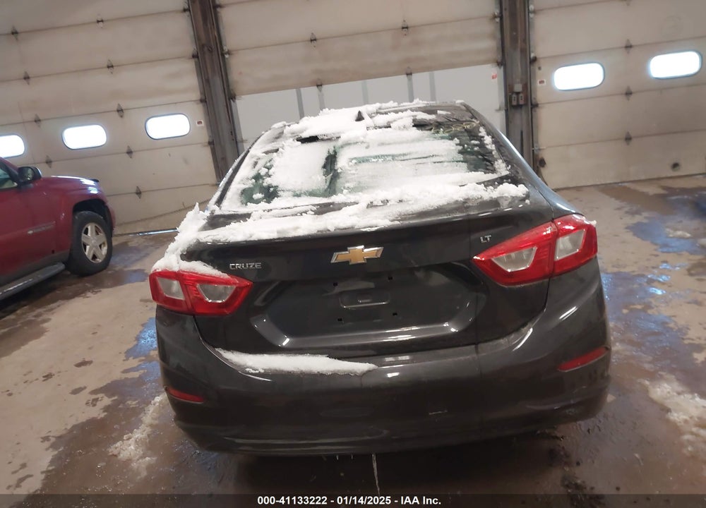 2017 CHEVROLET CRUZE LT AUTO VIN: 1G1BE5SM5H7239420