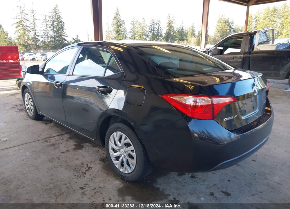 2019 TOYOTA COROLLA LE VIN: 2T1BURHE8KC220979
