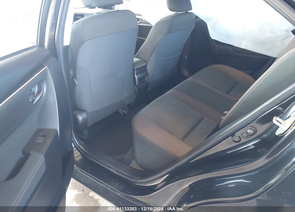 2019 TOYOTA COROLLA LE VIN: 2T1BURHE8KC220979