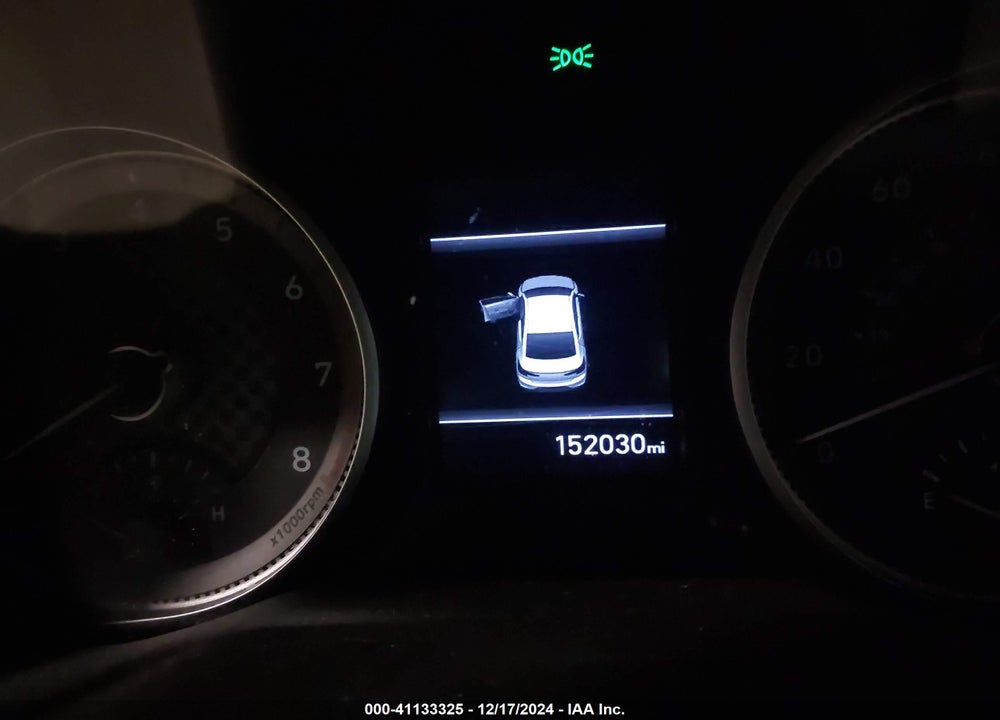 2019 HYUNDAI ELANTRA VIN: 5NPD84LF0KH423605