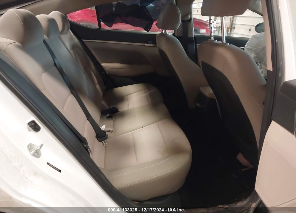2019 HYUNDAI ELANTRA VIN: 5NPD84LF0KH423605