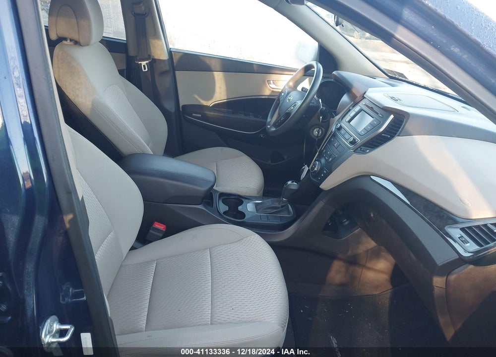 2017 HYUNDAI SANTA FE SPORT 2.4L VIN: 5XYZTDLB3HG459578