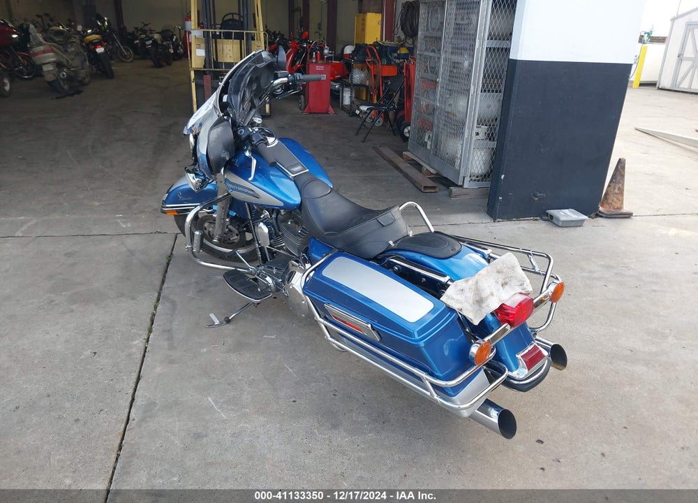 2005 HARLEY-DAVIDSON FLHTCI VIN: 1HD1FFW3X5Y676731