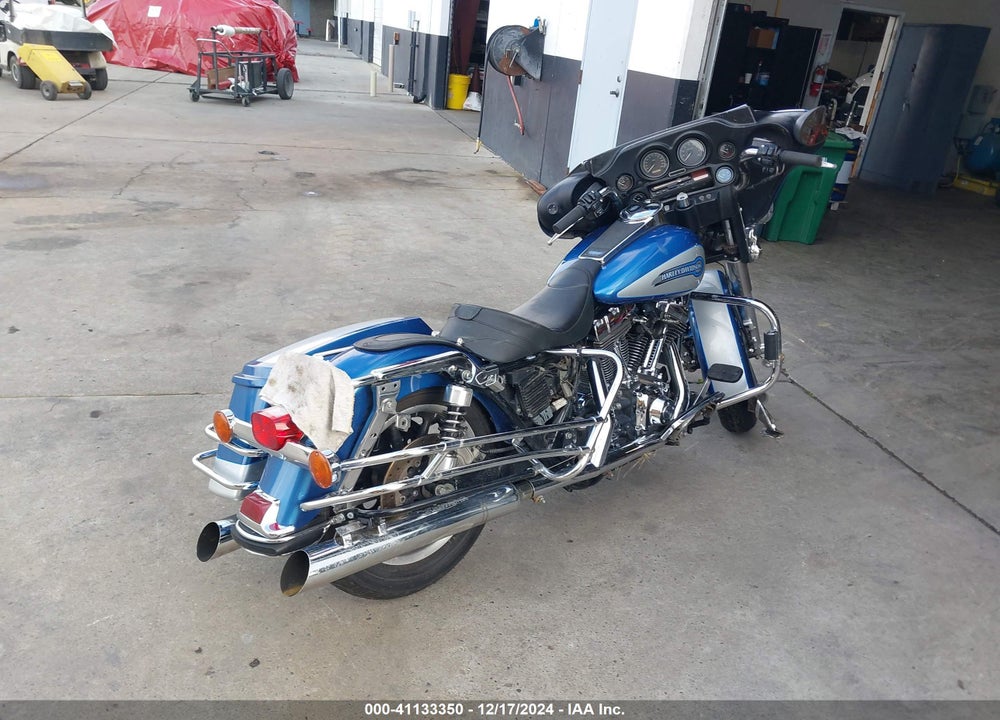 2005 HARLEY-DAVIDSON FLHTCI VIN: 1HD1FFW3X5Y676731