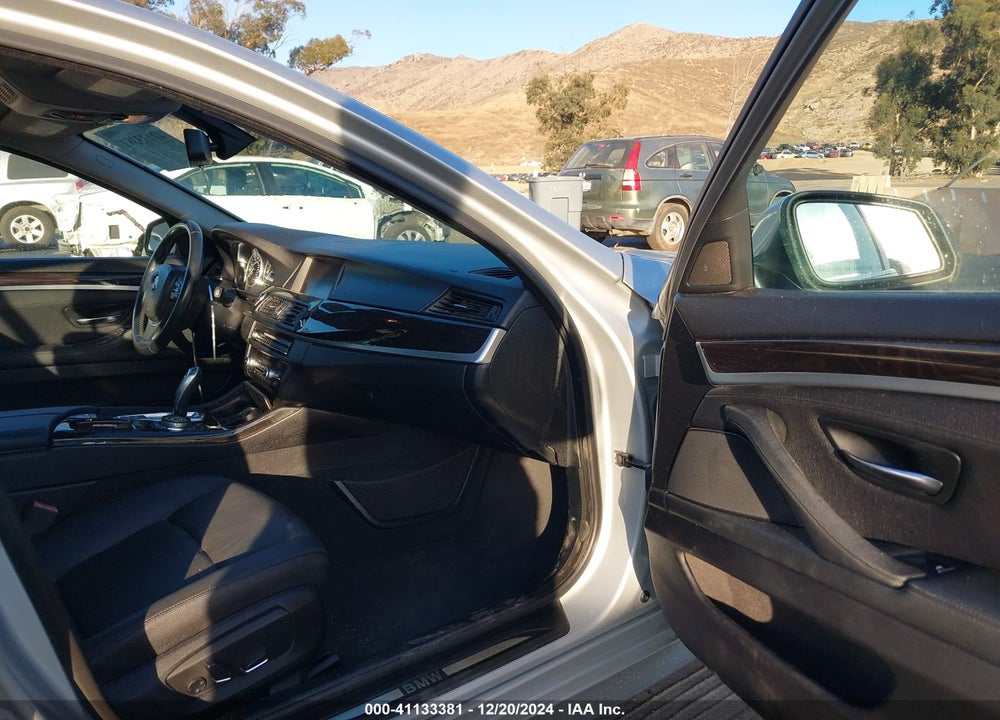 2015 BMW 528I VIN: WBA5A5C57FD518757