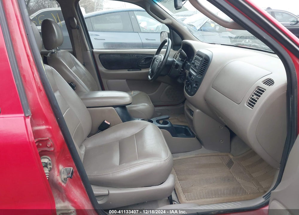2002 FORD ESCAPE XLT VIN: 1FMYU04102KB30275