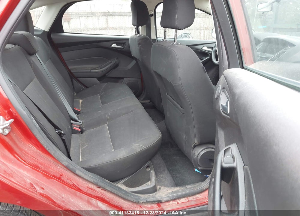 2018 FORD FOCUS VIN: 1FADP3H28JL297898