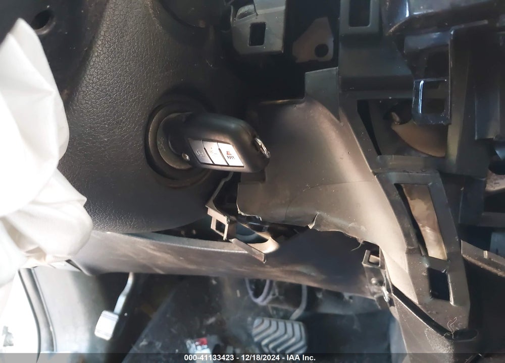 2016 NISSAN ROGUE S/SL/SV VIN: 5N1AT2MT2GC818040