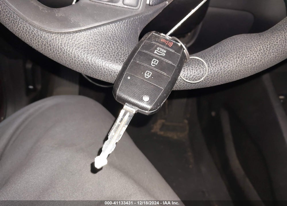 2018 KIA FORTE LX VIN: 3KPFK4A76JE180875