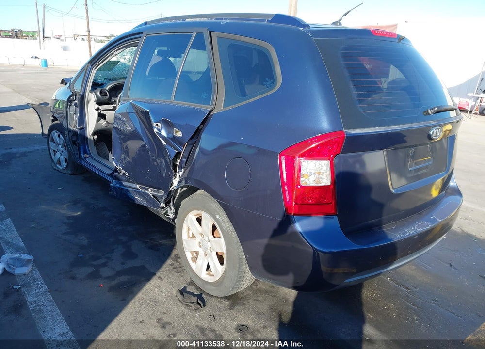 2007 KIA RONDO LX V6 VIN: KNAFG526677118640