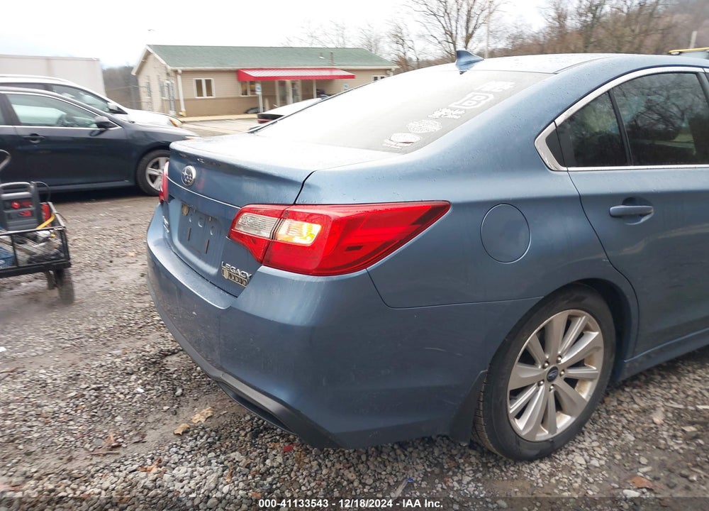 2018 SUBARU LEGACY 2.5I LIMITED VIN: 4S3BNAN62J3025768