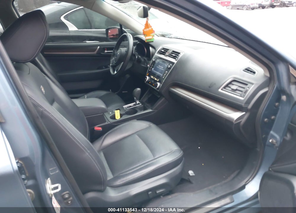 2018 SUBARU LEGACY 2.5I LIMITED VIN: 4S3BNAN62J3025768