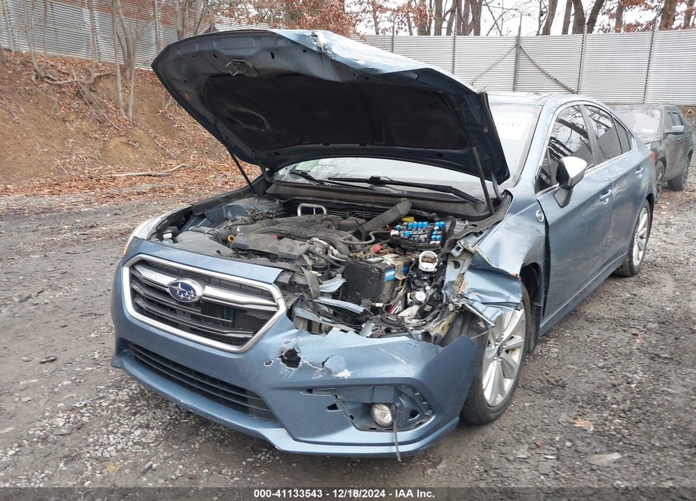 2018 SUBARU LEGACY 2.5I LIMITED VIN: 4S3BNAN62J3025768