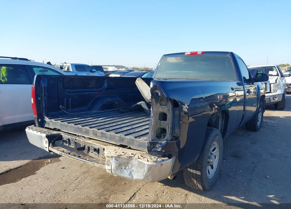 2007 CHEVROLET SILVERADO VIN: 1GCEC14C57Z583081