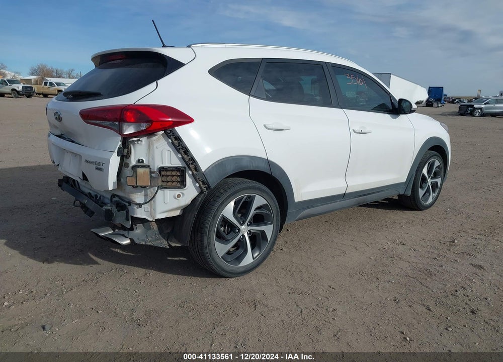 2016 HYUNDAI TUCSON VIN: KM8J3CA2XGU043398