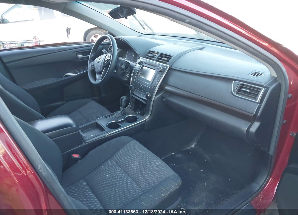 2017 TOYOTA CAMRY LE VIN: 4T1BF1FK0HU743666